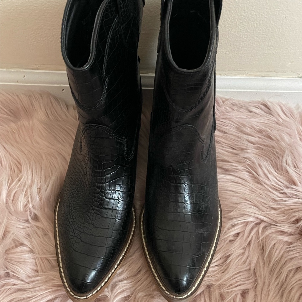 Cowboy bootie - Picture 3 of 3